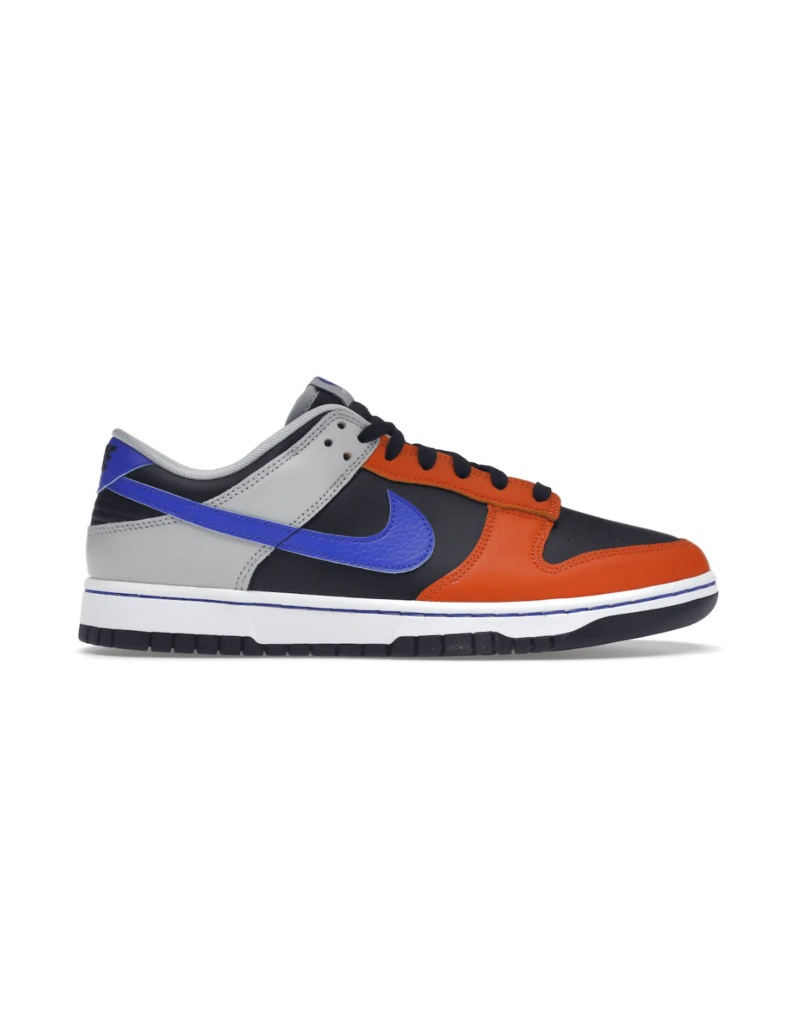 Nike Dunk low EMB