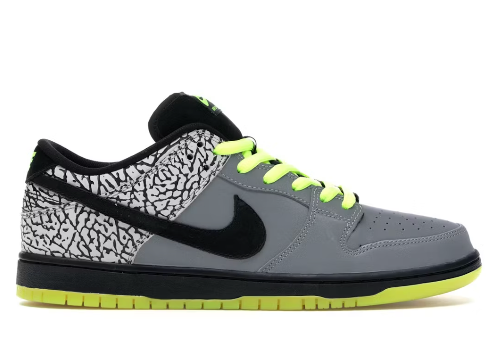 Nike SB Dunk Low DJ Clark Kent x Primitive 112