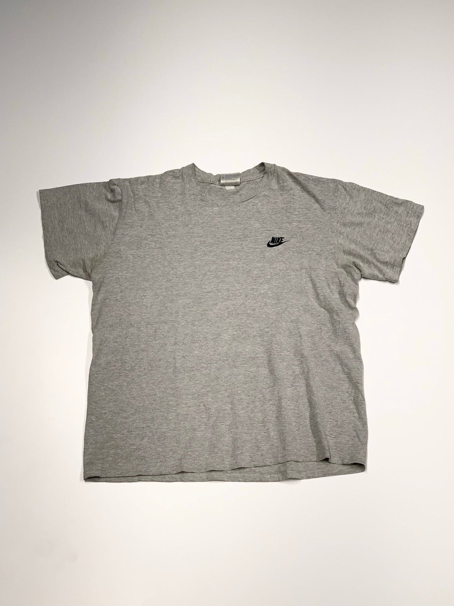 Vintage Nike Tee Grey