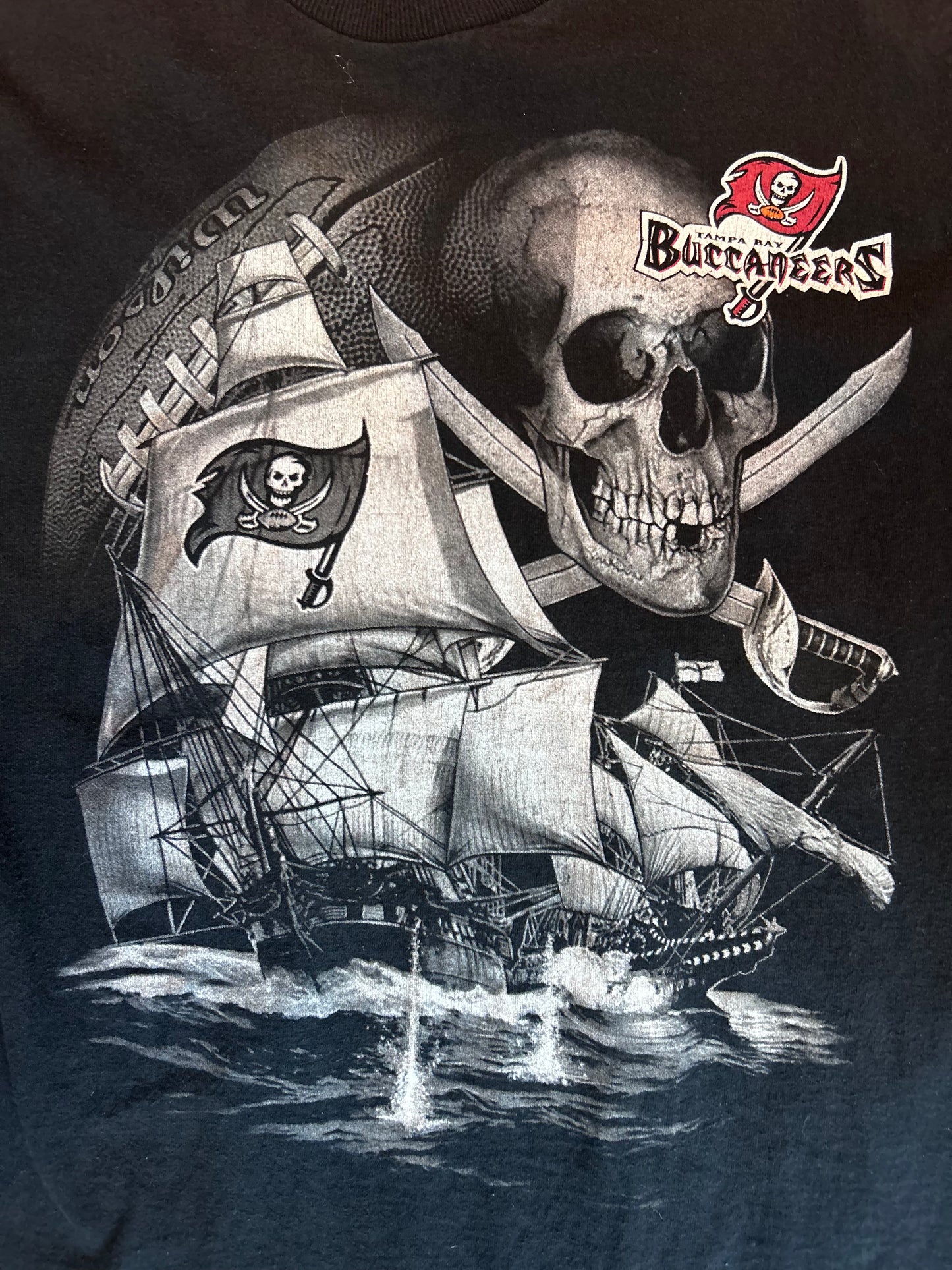 Vintage Tampa Bay Buccaneers T-Shirt