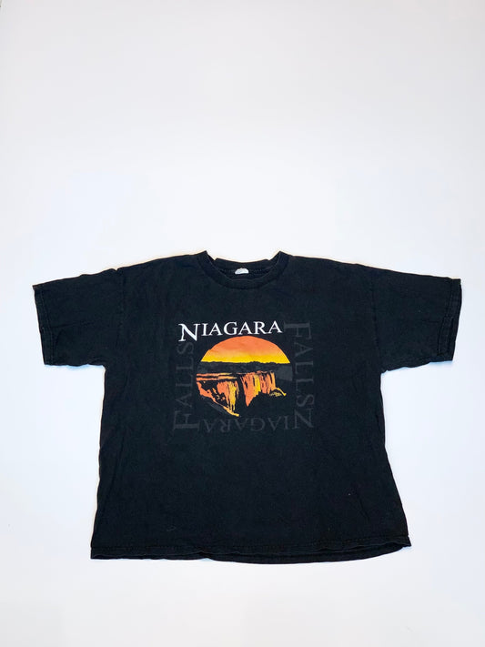 Vintage Niagra Falls Tee Black
